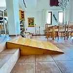 Olive Villa